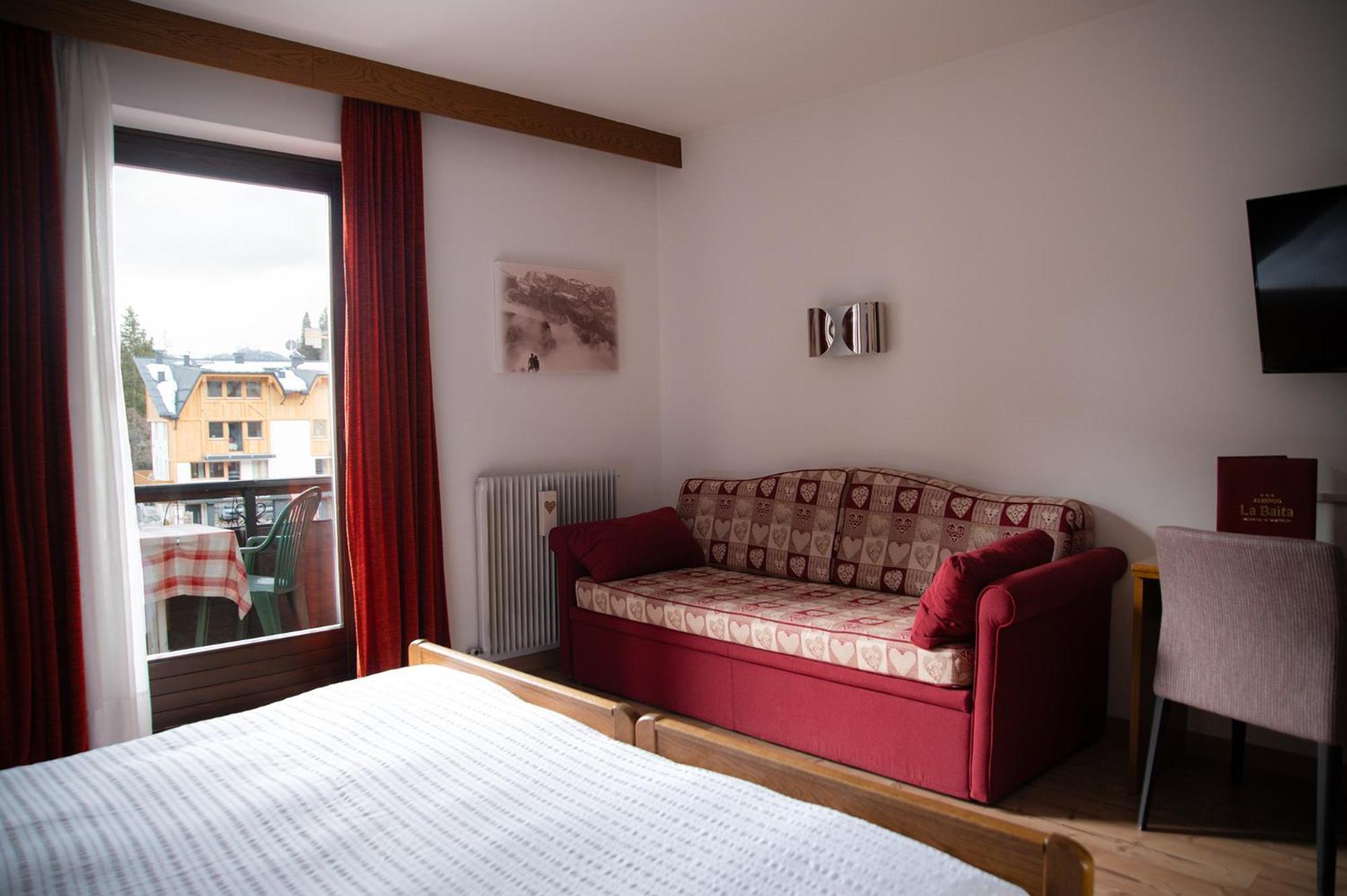 Hotel La Baita 마돈나 디 캄필리오 외부 사진
